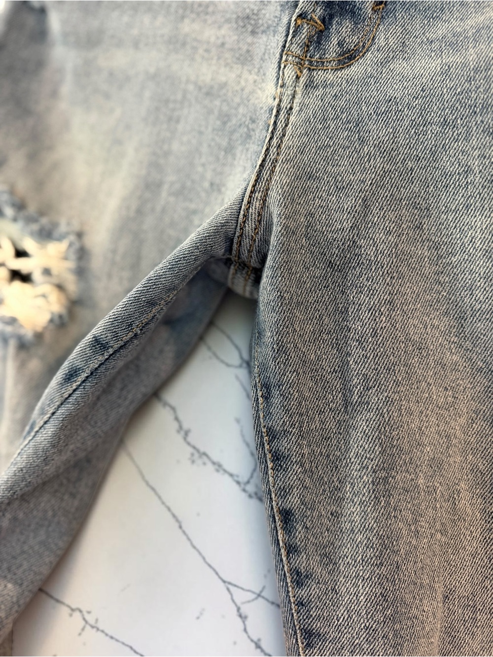 Kensie Women's Grey Distressed Boyfriend Jeans - Picture 7 of 10